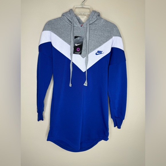 NWT Nike Blue White And Gray Tunic Sweatshirt Hoodie Size Medium - Picture 1 of 9